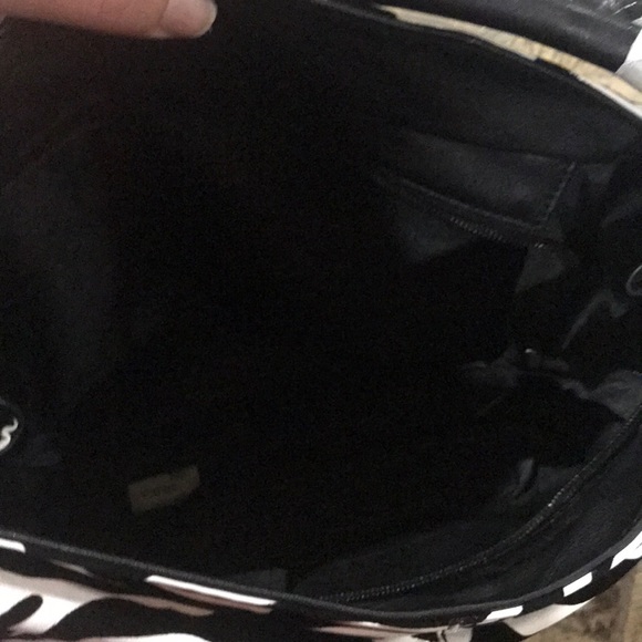 Brand new zebra purse - Picture 2 of 3